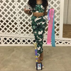 2 piece pageant leaf crowning/fun fashion set
